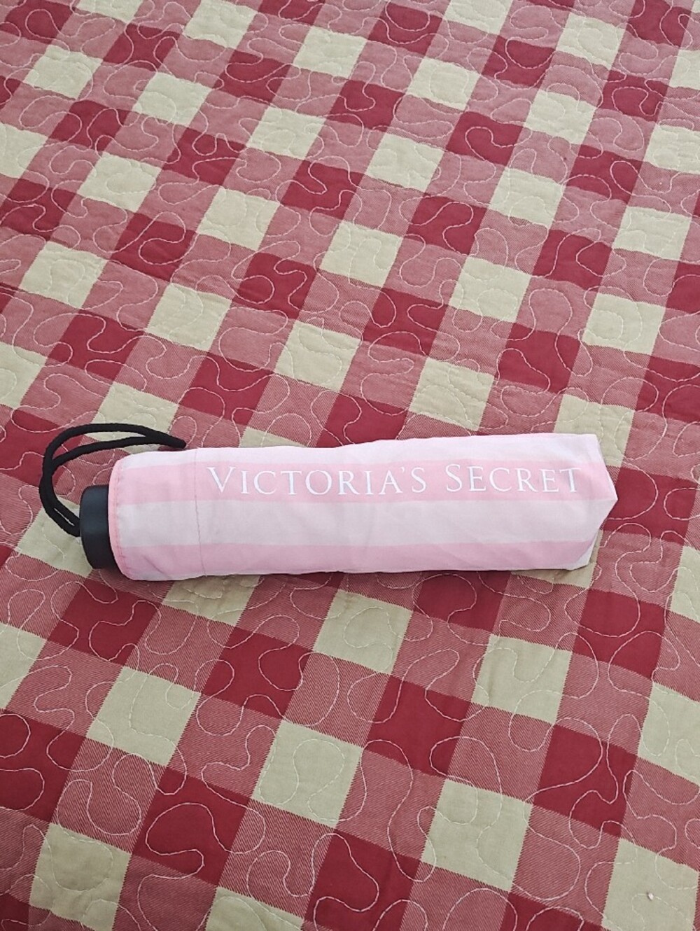 Victoria's Secret Pink Compact Umbrella with Sleeve - Picture 7 of 7